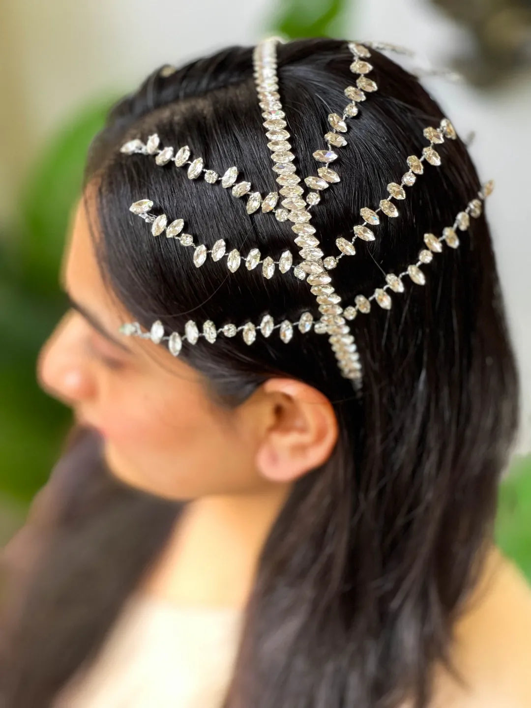 Ishhaara Rhinestone Drop Chain Hairband