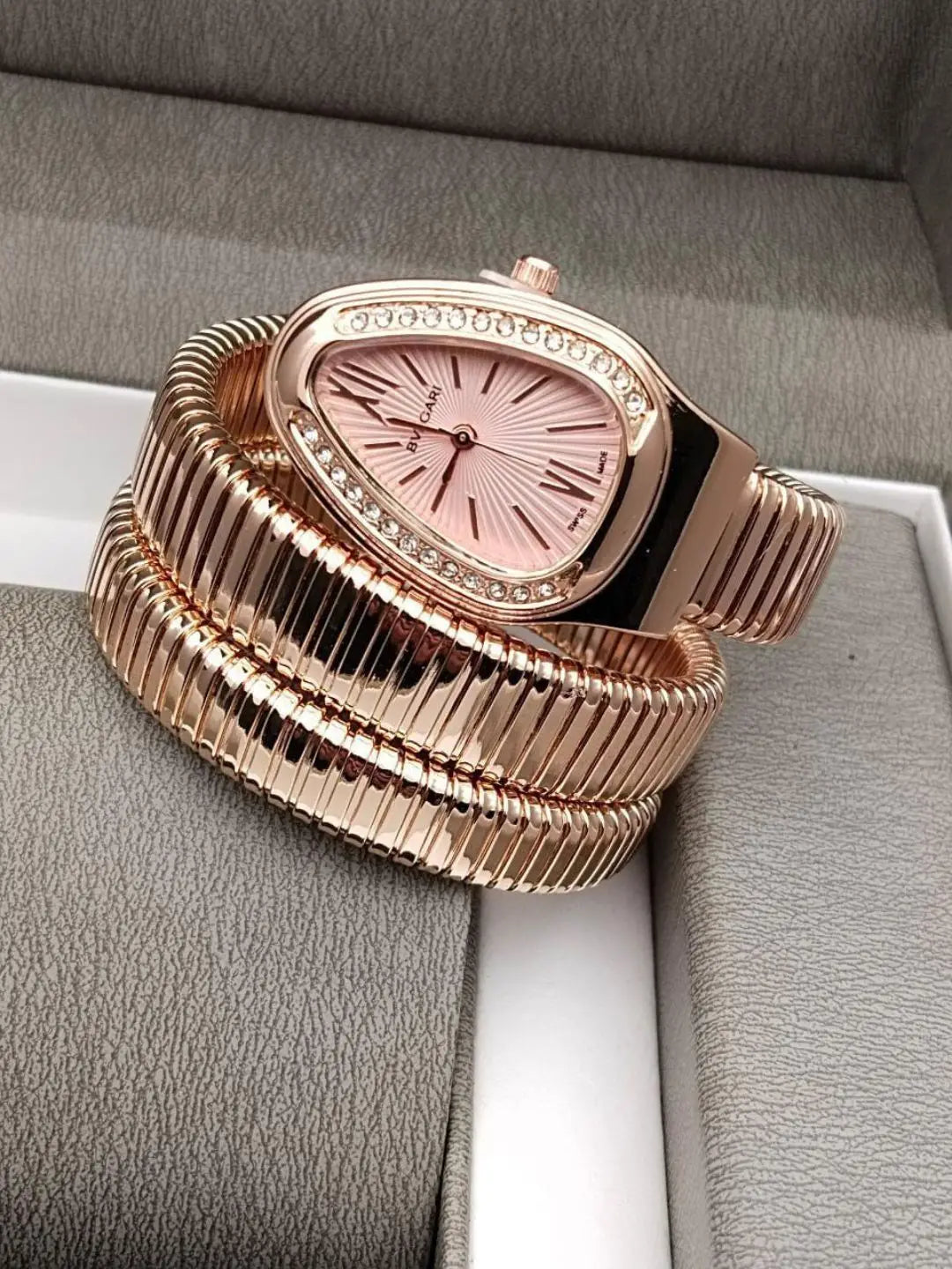 Ishhaara Rose Gold Serpenti Tubogas Watch With Pink Dial