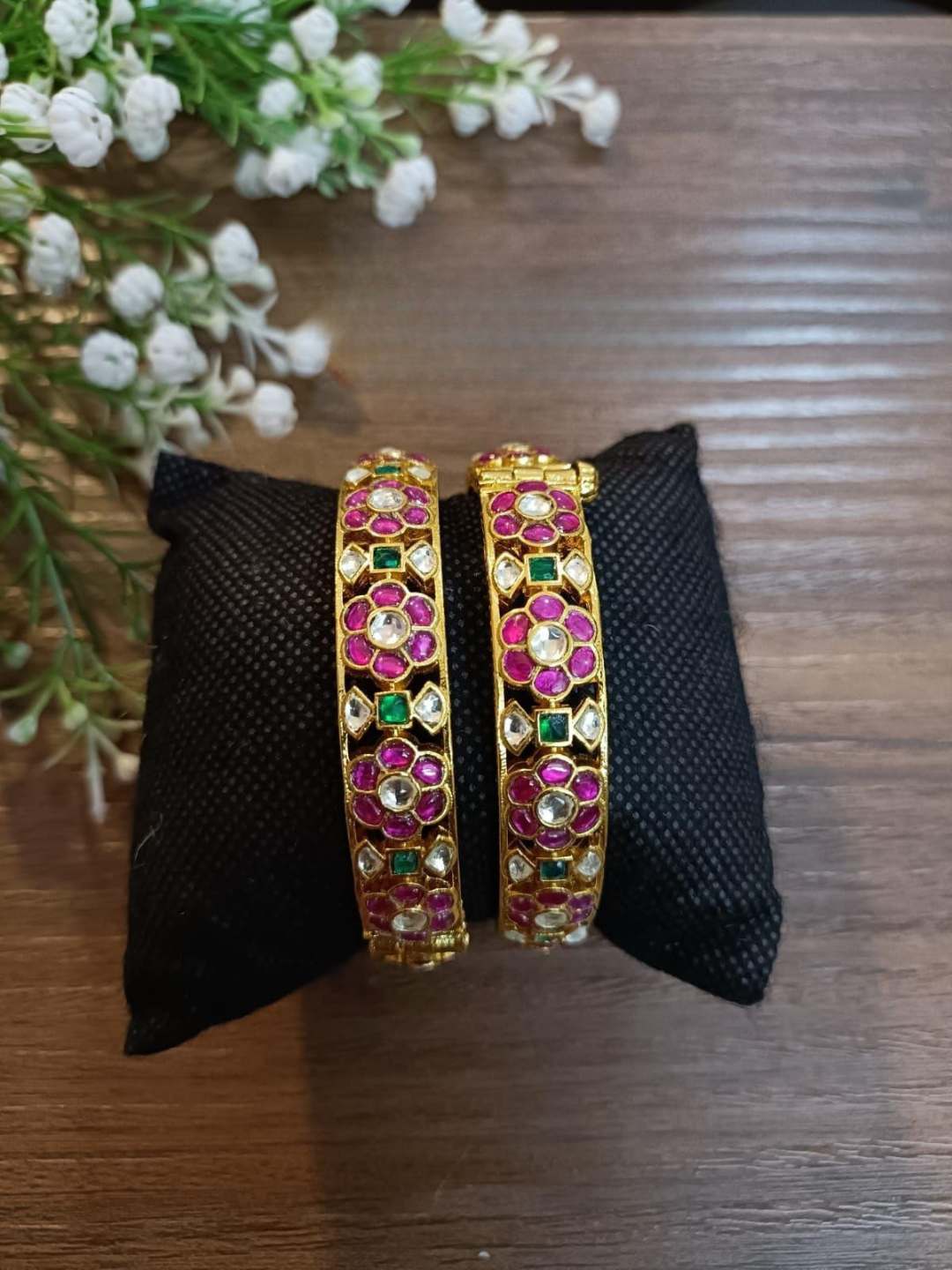 Ishhaara Ruby Stone Studded Pachi Kundan Bangle