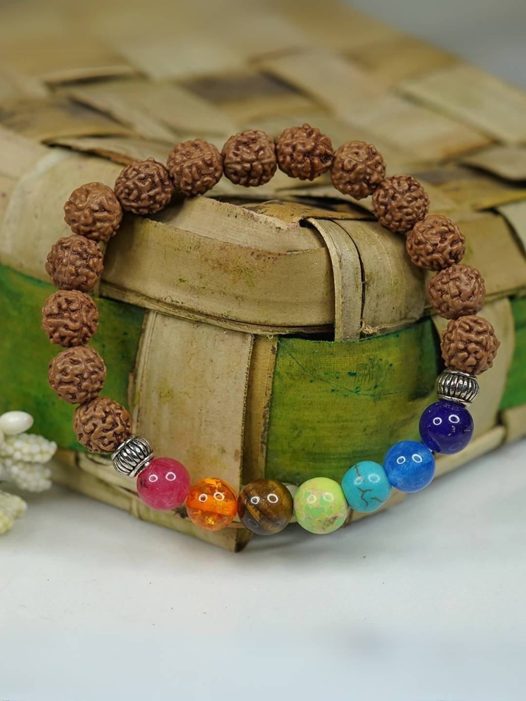 Ishhaara Rudraksha 7 Chakra Bracelet