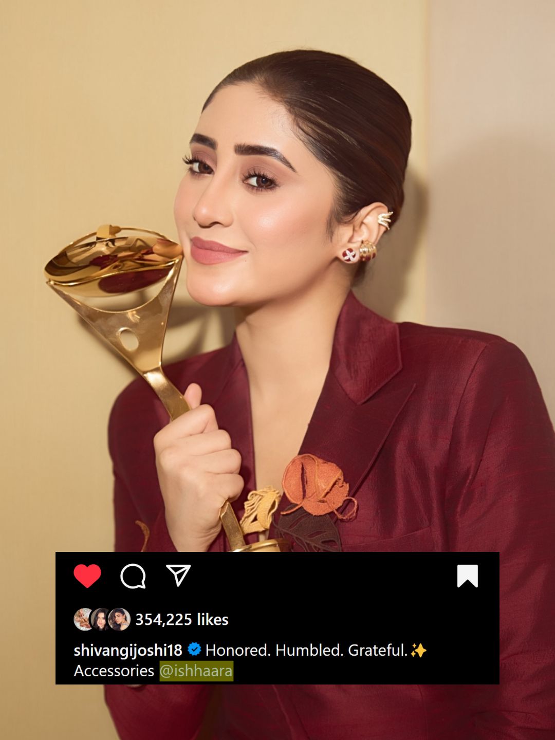 Ishhaara Shivangi Joshi In Silver Plated Dainty Textured Earcuff