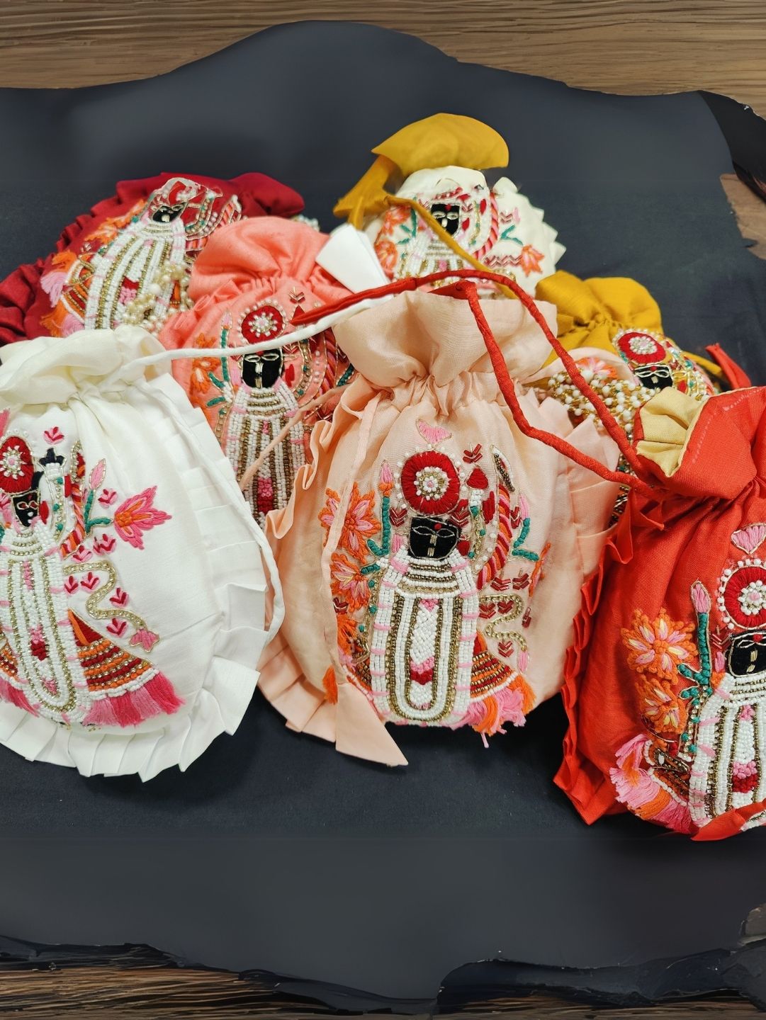Ishhaara Shrinath Ji Potli Bag