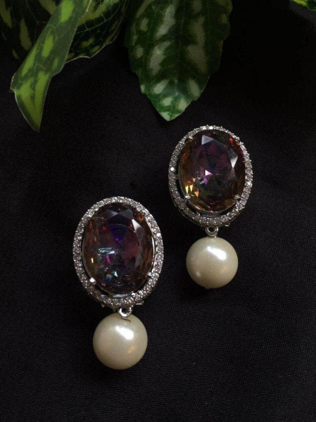 Ishhaara Smoky Stone Earring With Pearl