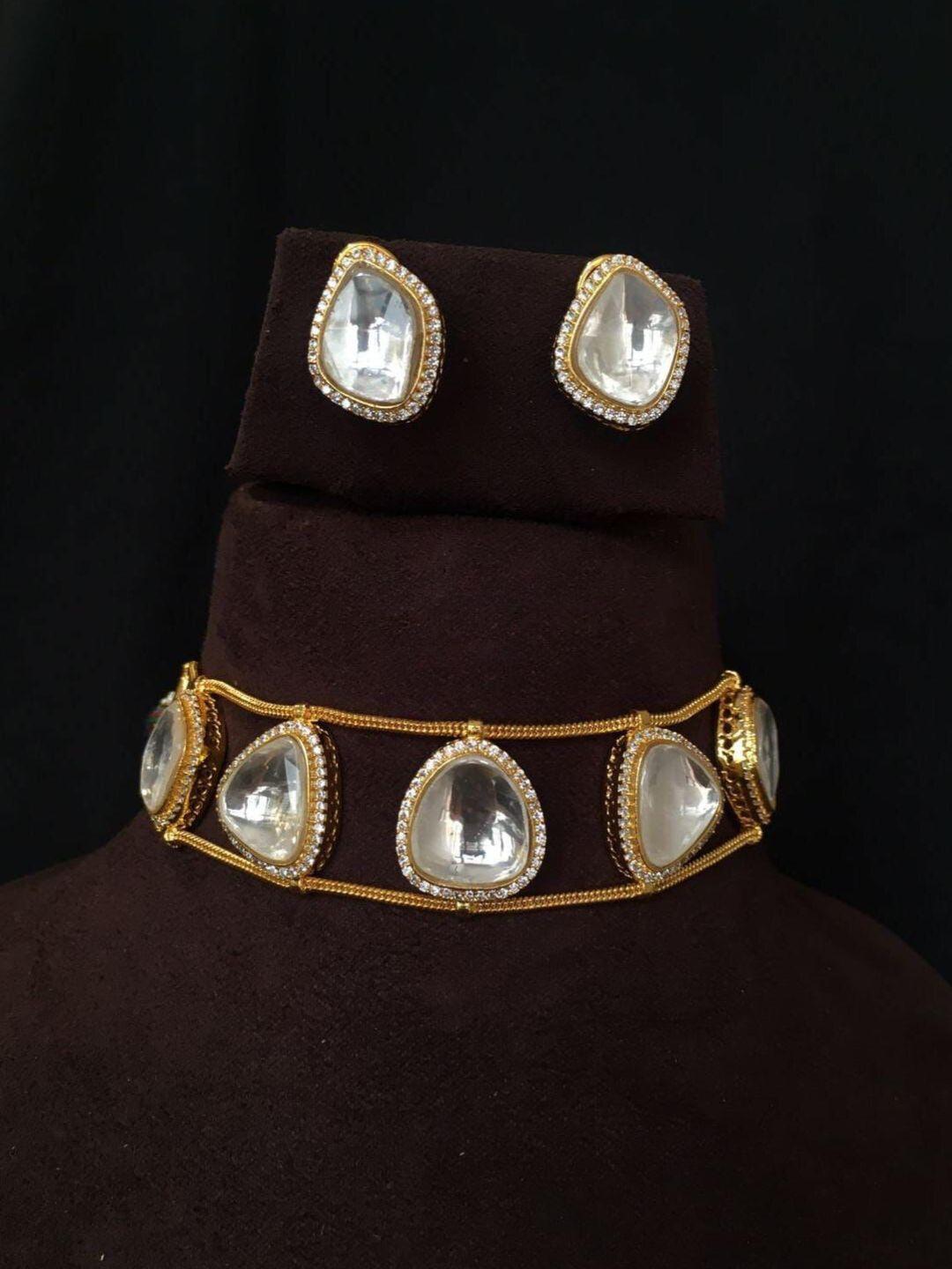 Ishhaara Solitaire Moissanite Choker