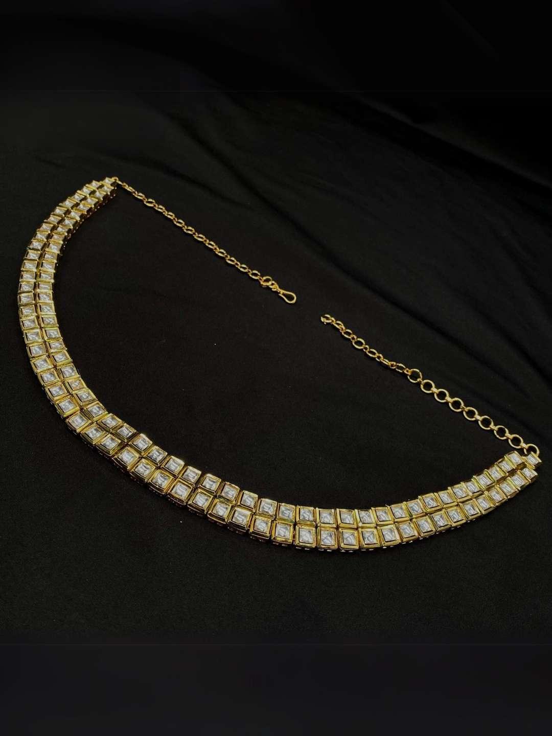 Ishhaara Square Shaped Kundan Studded Double Layered Kamarband