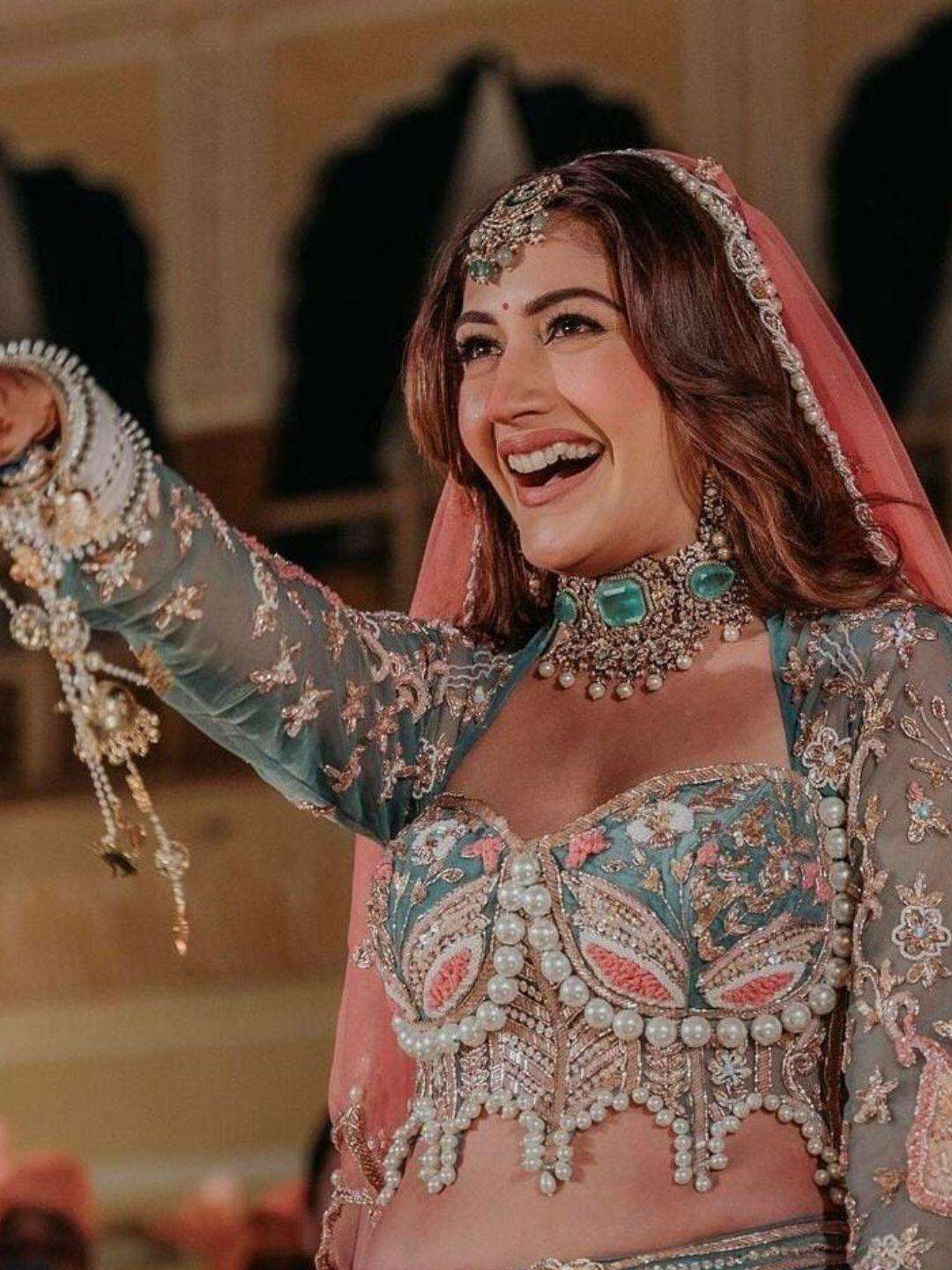 Ishhaara Surbhi Chanda Wedding Set