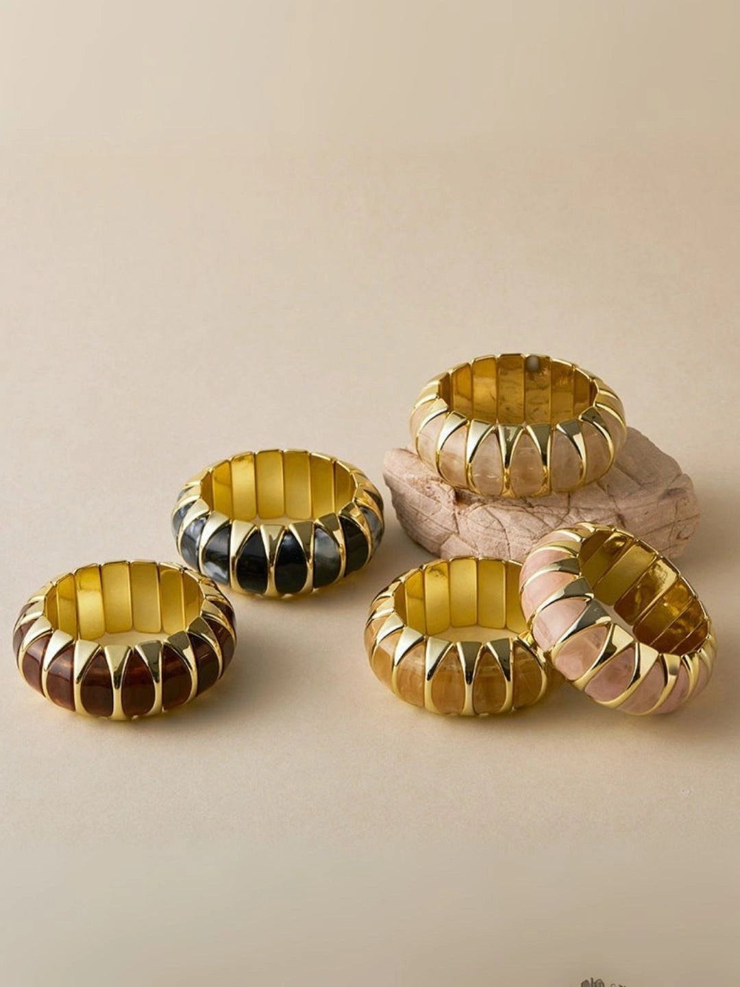 Ishhaara Terra Petal Bracelet