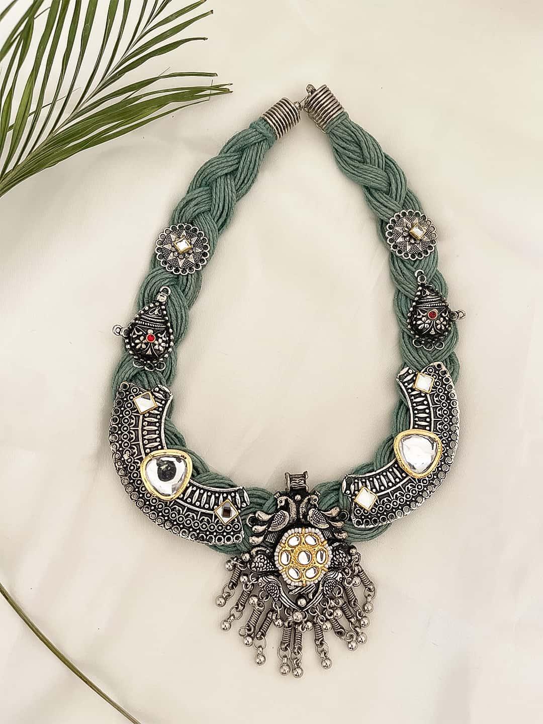 Ishhaara The Florid Knotted Jute Necklace