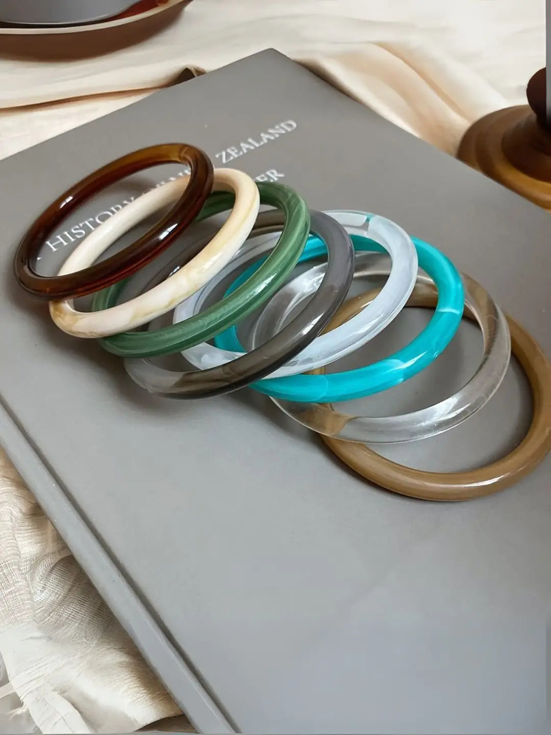 Ishhaara Thin Resin Bangles