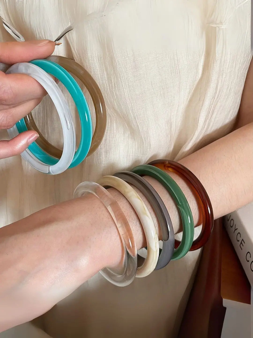 Ishhaara Thin Resin Bangles