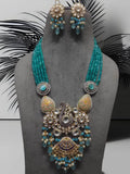 Ishhaara Elegant Vision Pendant Chain