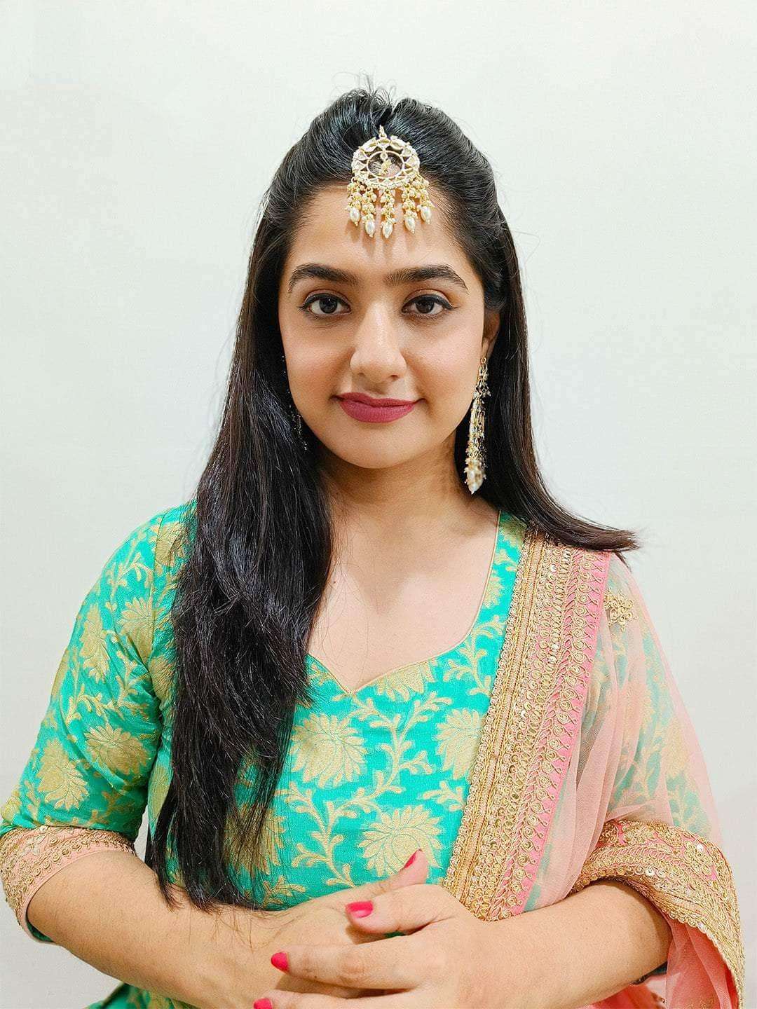 Ishhaara Traditional Meenakari Kundan Stud Earrings