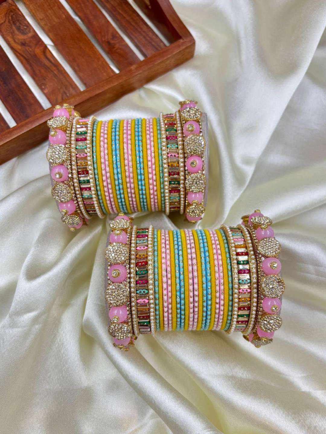 Ishhaara Traditional Patel Colored Bridal Chooda