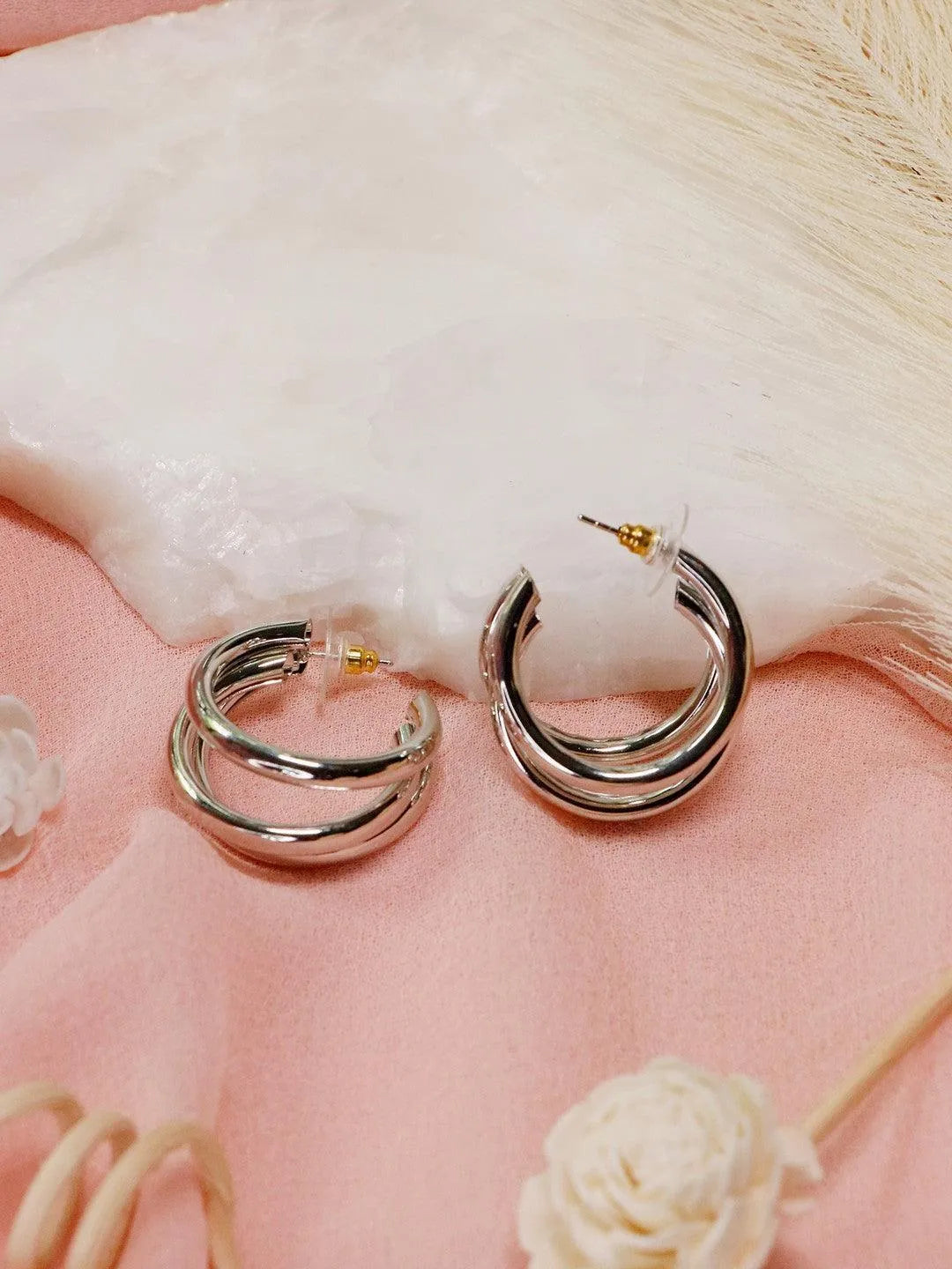 Ishhaara Sharvari Wagh In Triple Hoop Earrings Silver