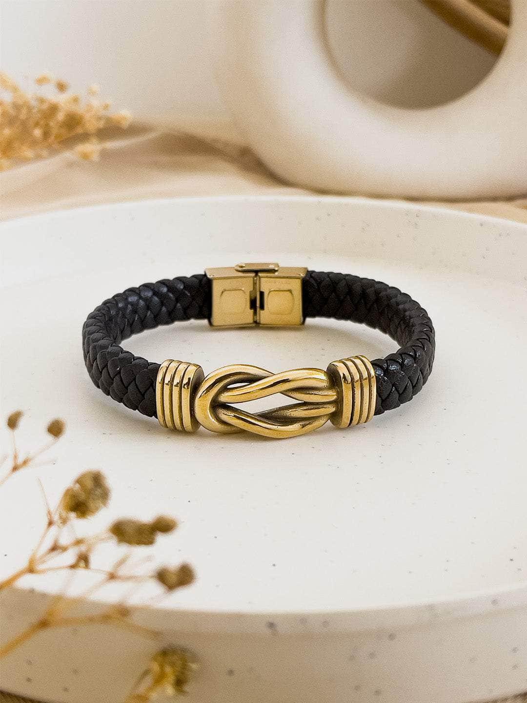 Ishhaara Twisted Gold Mens Bracelet