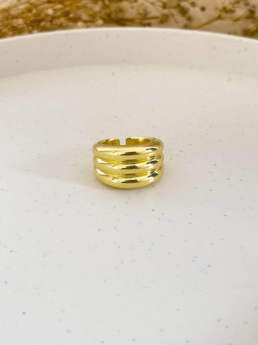 Ishhaara Vintage Metallic Three Layer Closed Ring