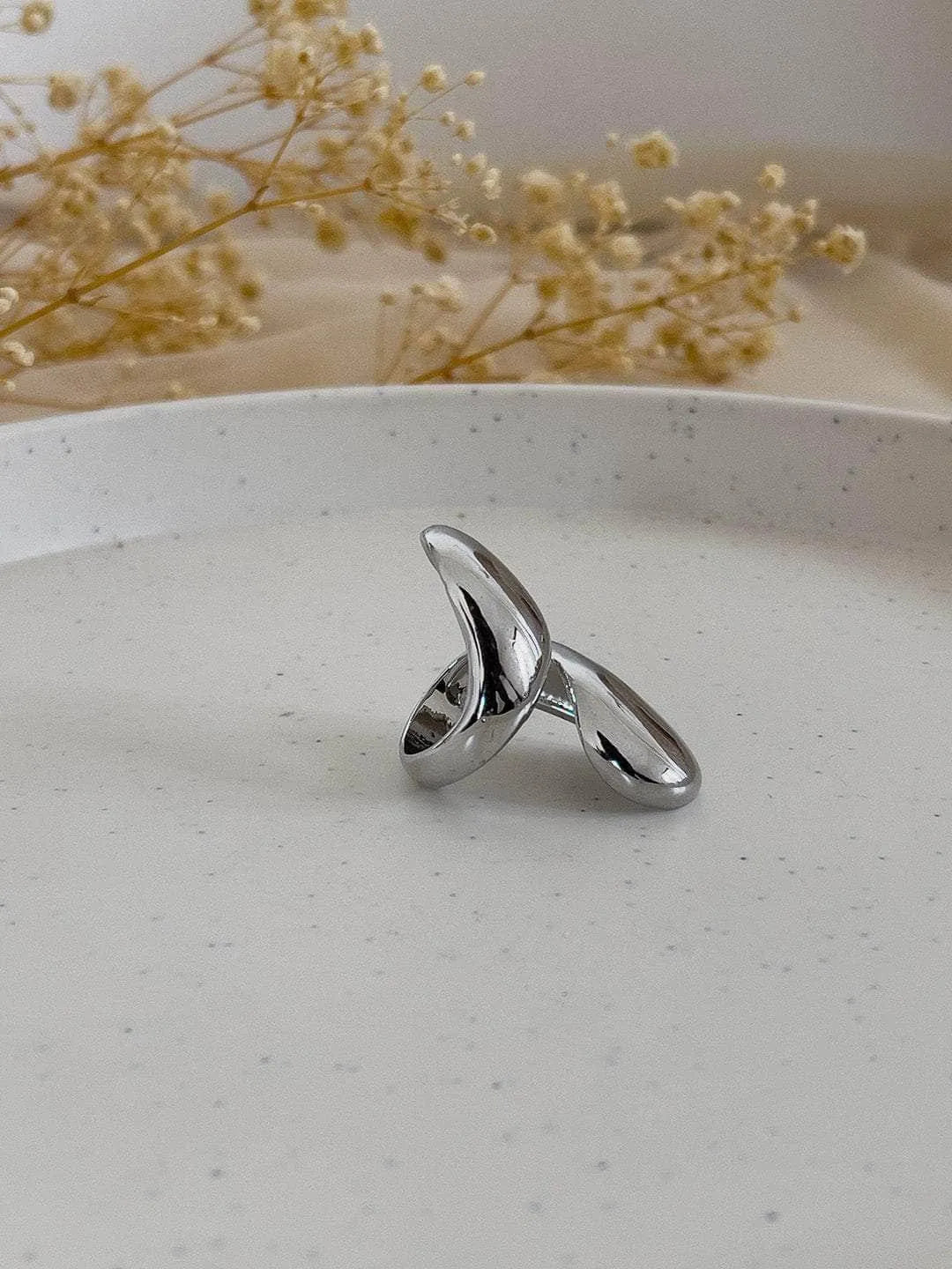 Ishhaara Water Drop Shaped Doublet Rings