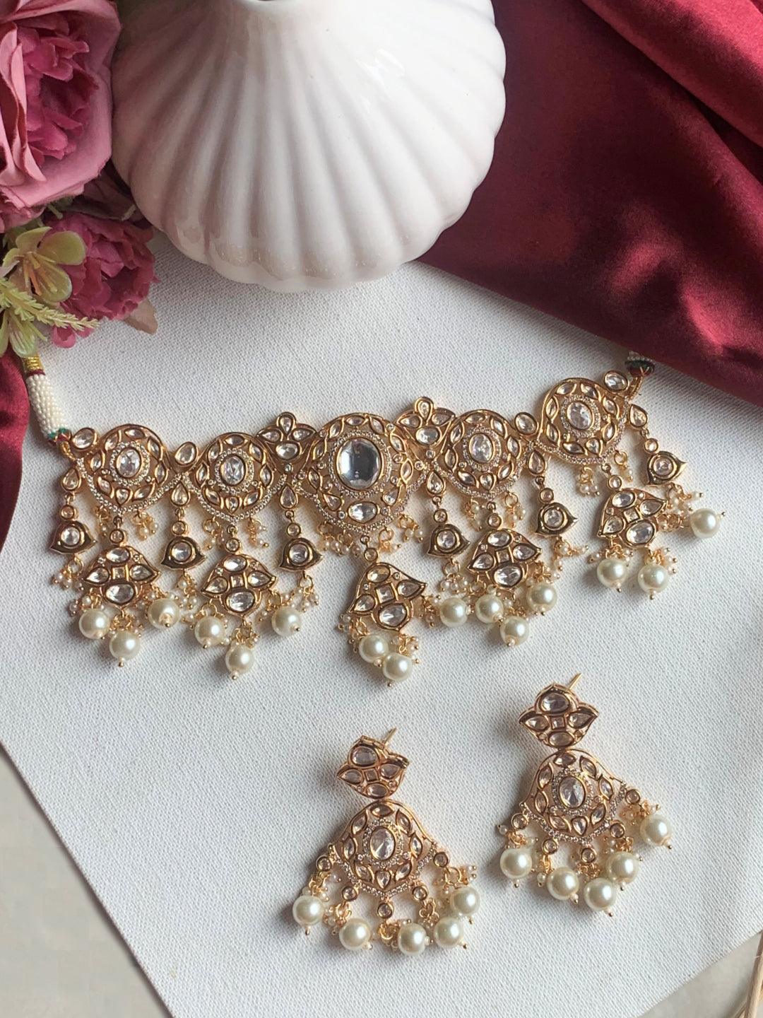 Ishhaara White And Gold Pearls Choker Set