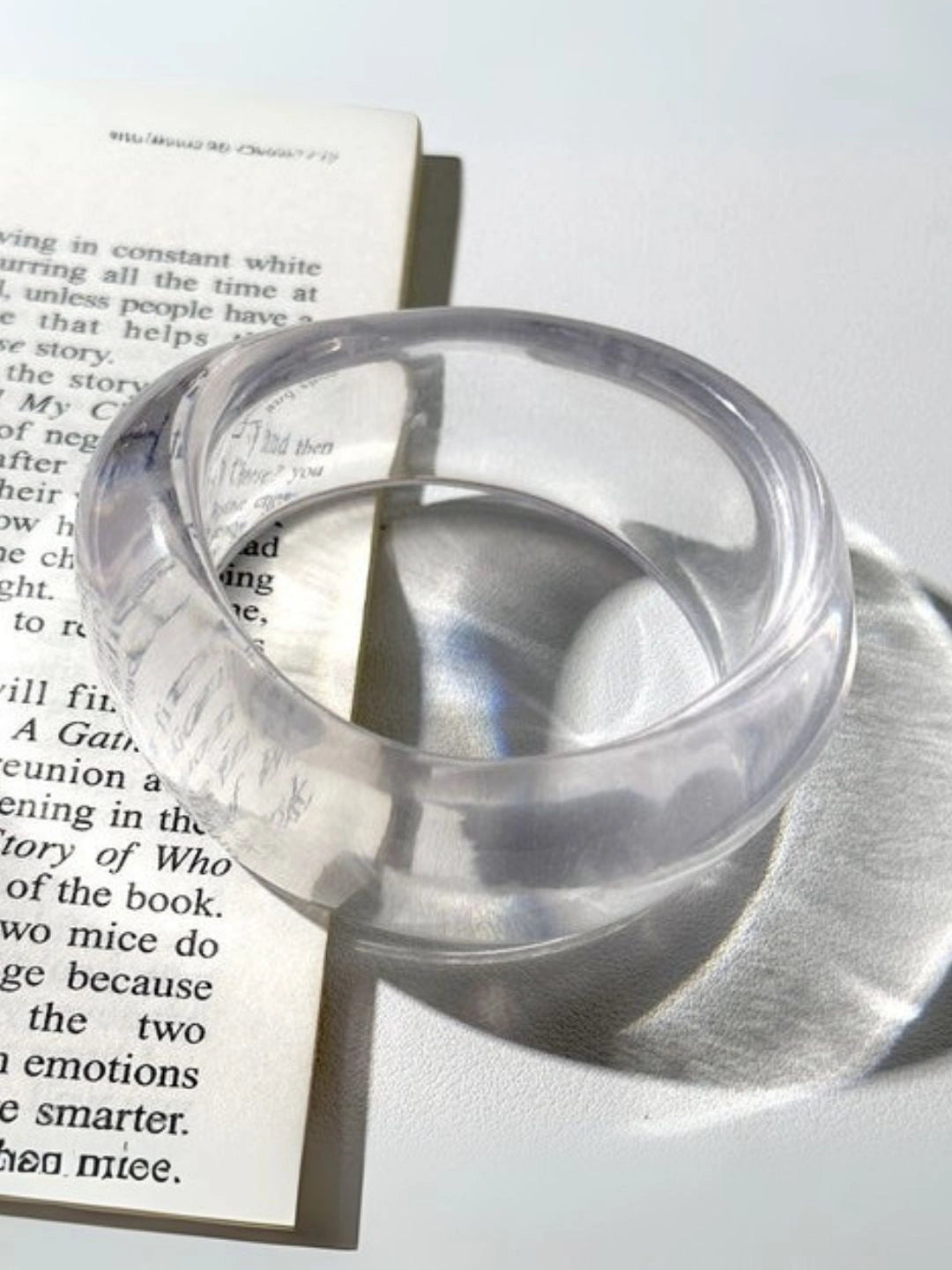 Ishhaara White Emerald Swirl Bracelet