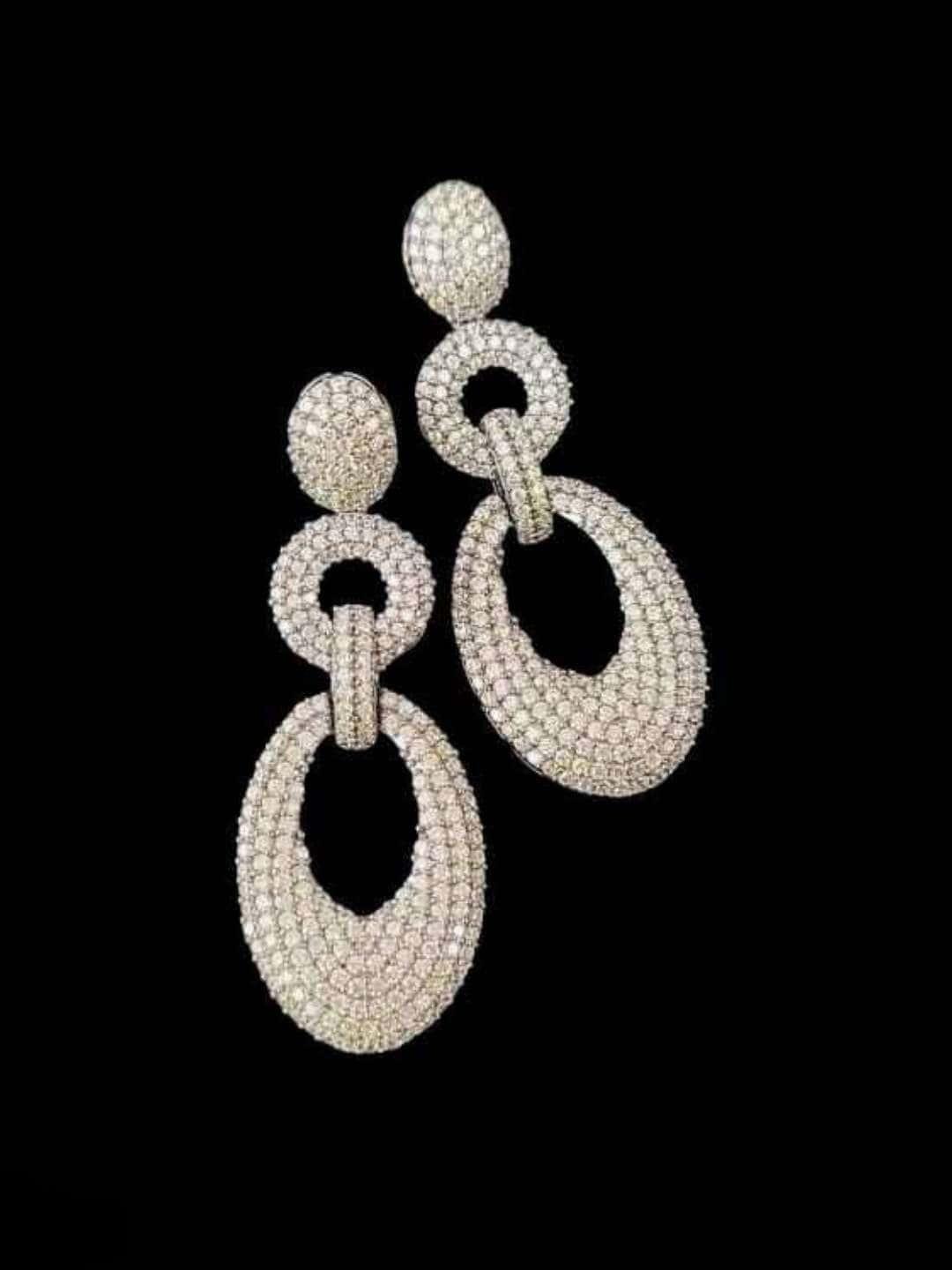 Ishhaara Link Drop Earrings