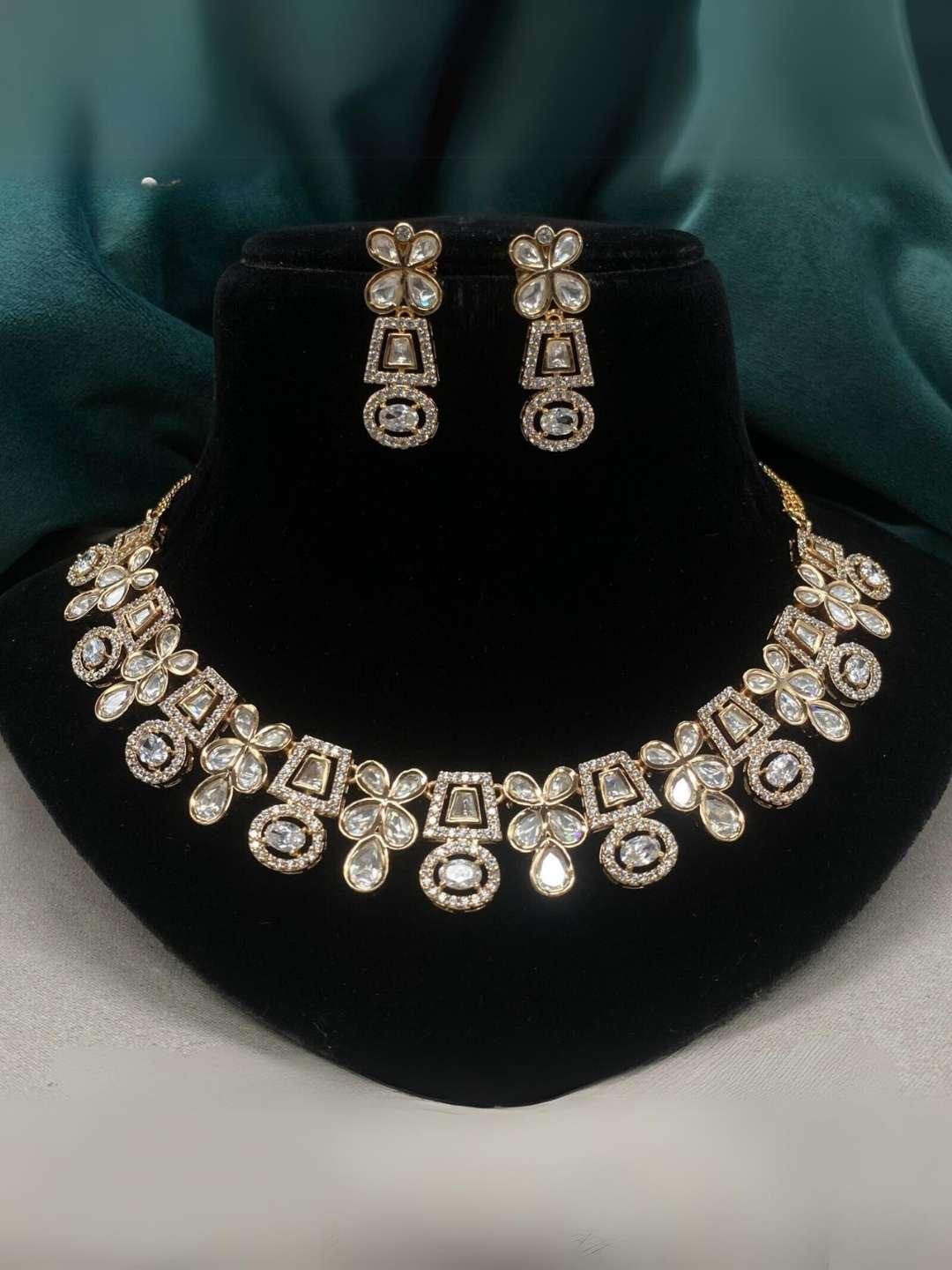 Ishhaara White Polki Kundan Statement Necklace