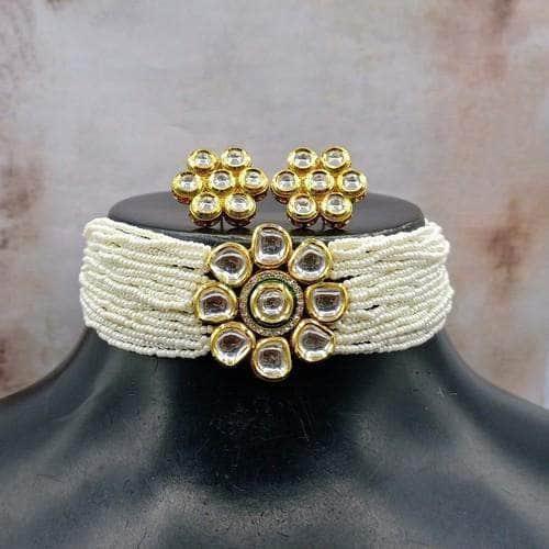 Simple Moti Kundan Choker Necklace Set - Main Image