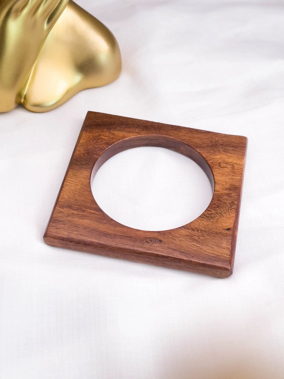 Ishhaara Wooden Square Bangles