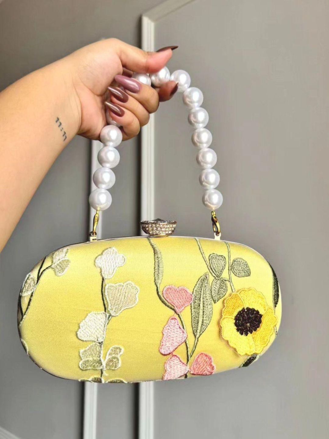 Ishhaara Yellow Garden Of Flowers Clutch Bag