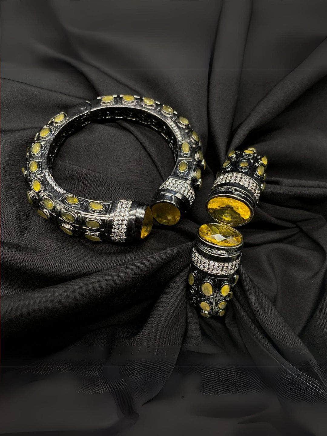 Ishhaara Victorian Openable Kada