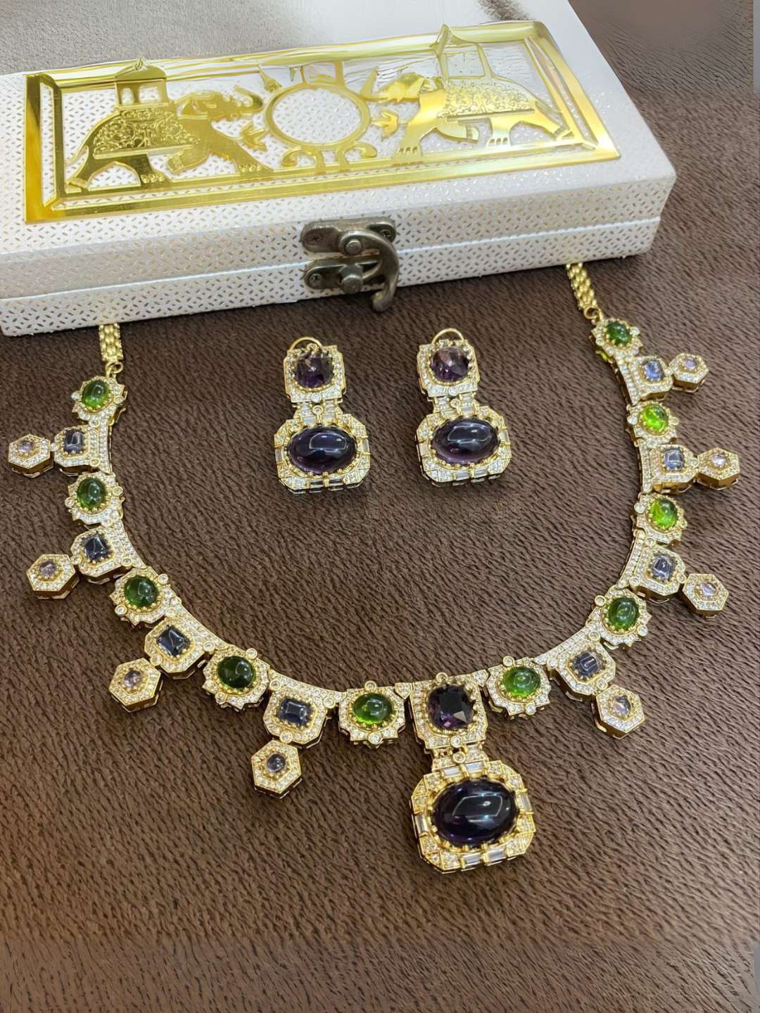 Exclusive Gold Finish Designer Necklace Set