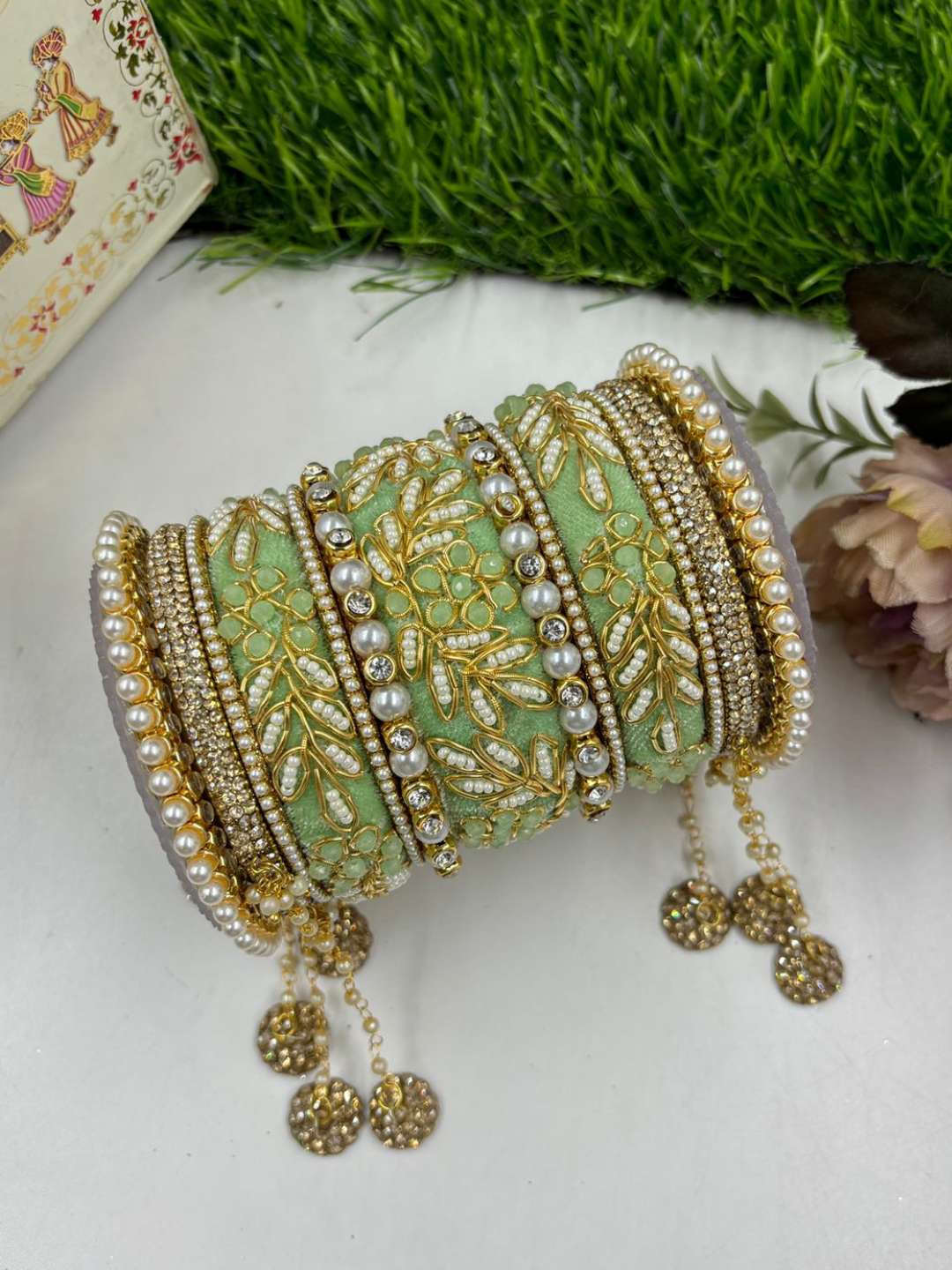 Ishhaara Bridal Mint Green Rajwadi Chooda