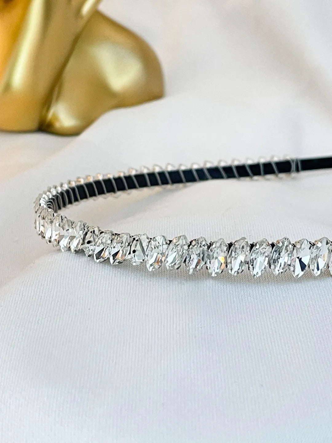 Ishhaara Premium Crystal Slim And Sleek Hair Band
