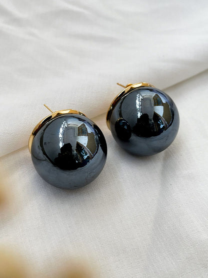 Big Pearl Statement Studs