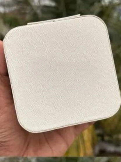 Jewelry Organizer Case For Easy Travelling