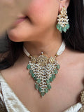 Ishhaara  Mint Green Paachi Kundan Set