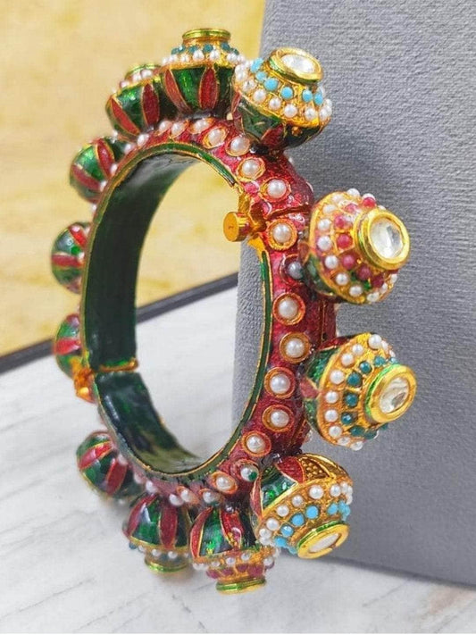 Ishhaara Kundan Meenakari Kada