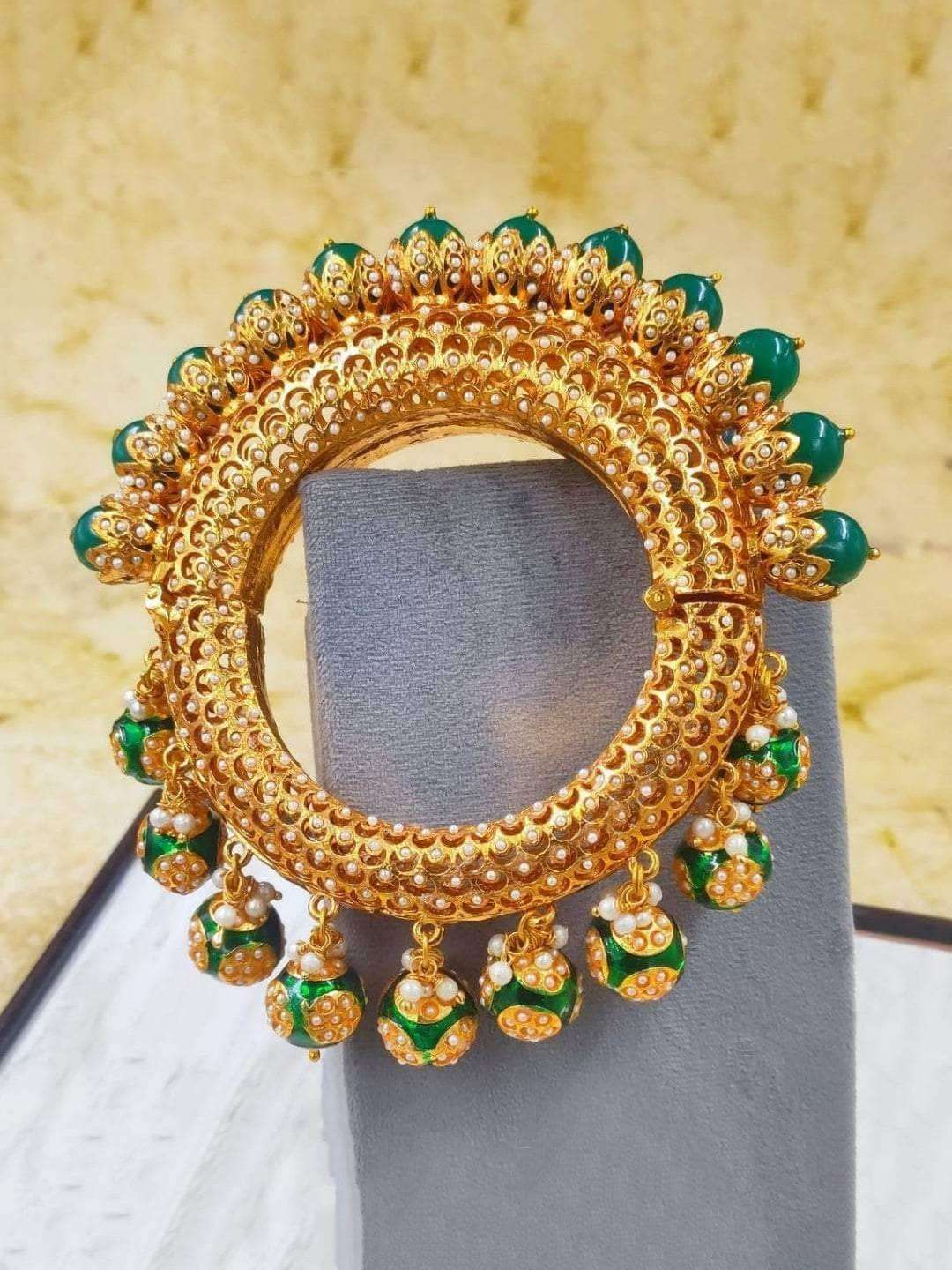 Ishhaara Meenakari Bangle Green