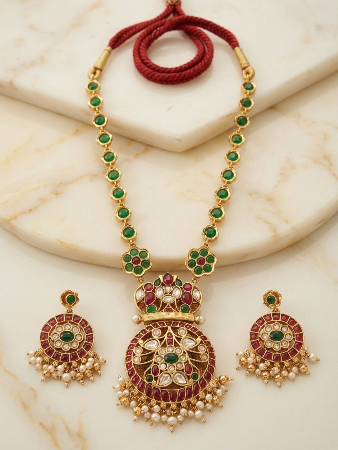 Ishhaara 2 In 1 Lakshmi Flower Kal Necklace