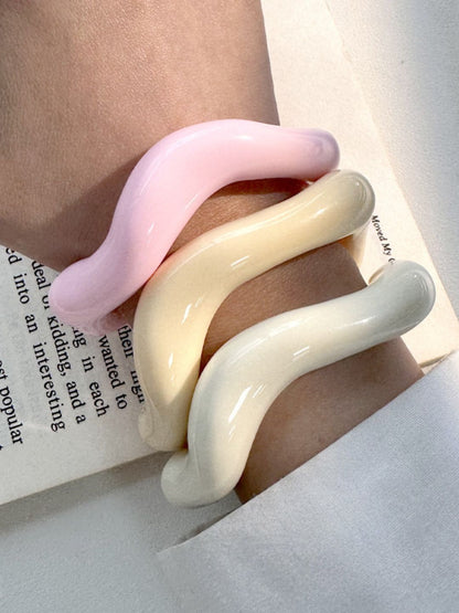 Ishhaara Acrylic Resin Handcuff