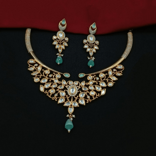 Ishhaara Ad Kundan Leaf Necklace Set With Pearl Drops
