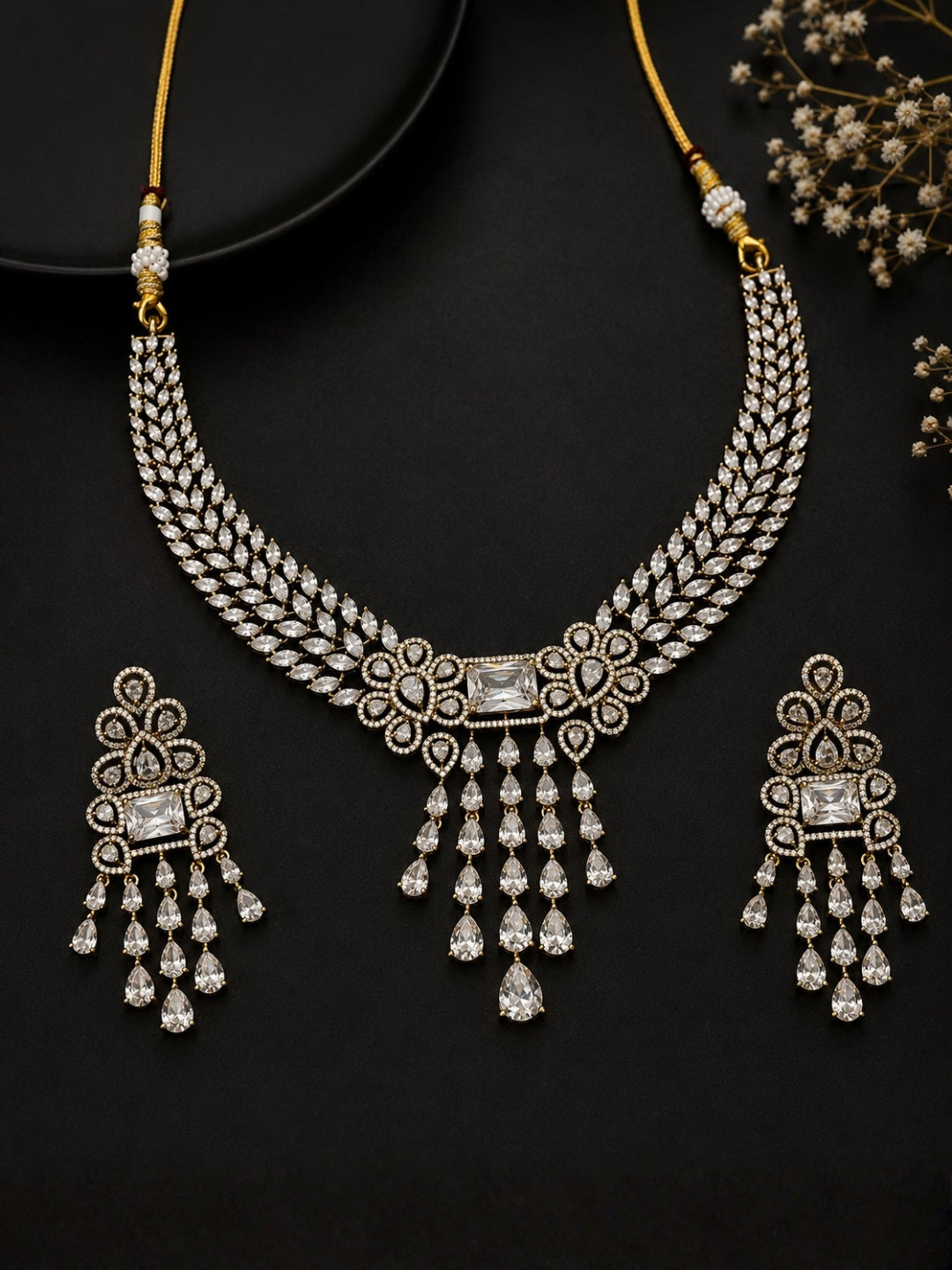 Ishhaara Ad Stone Designer Necklace Set