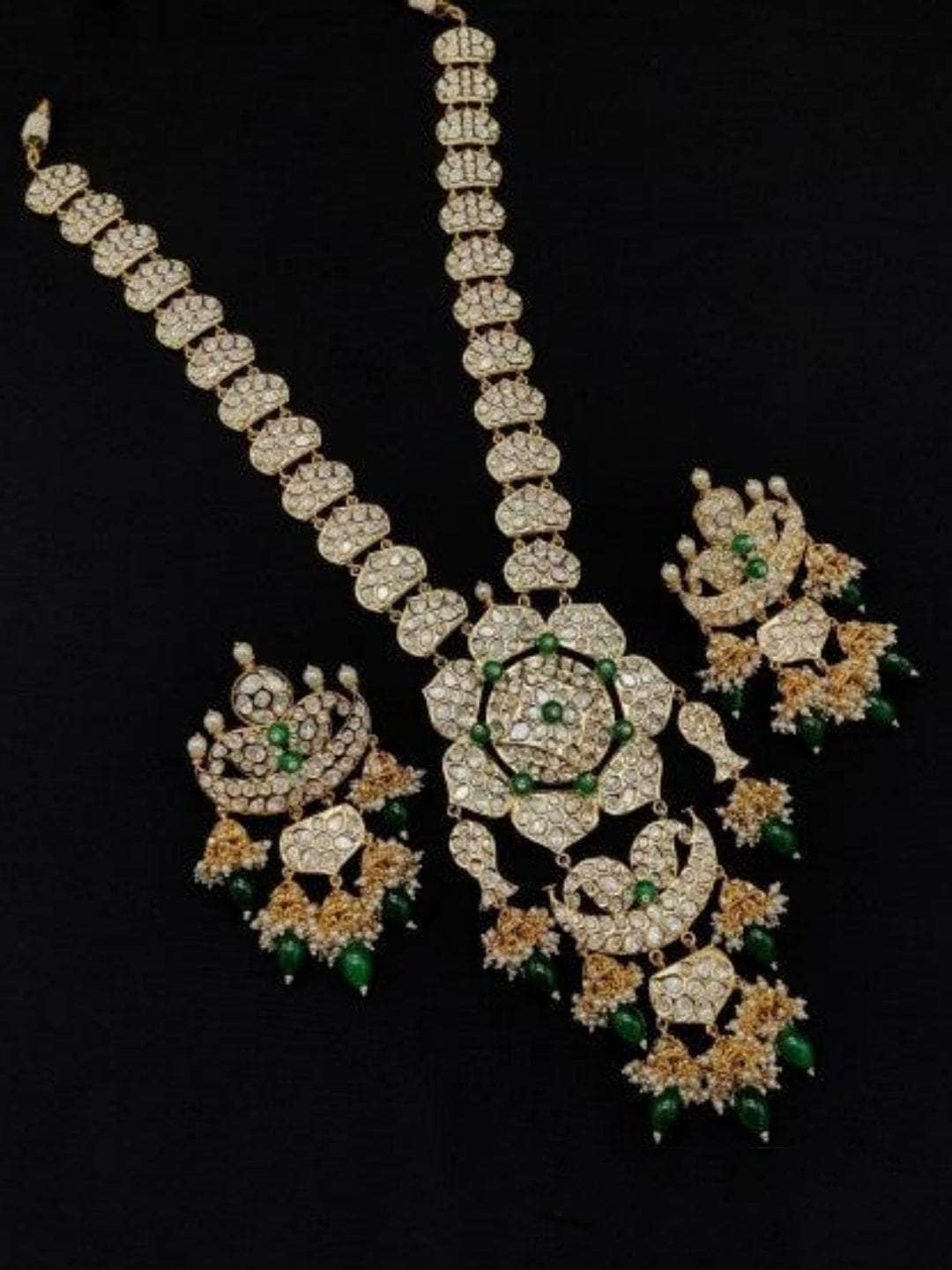 Ishhaara Ad Stone Long Necklace Set