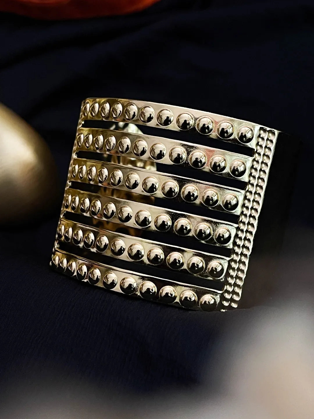 Ishhaara Adjustable Pop Pop Cuff Bracelet