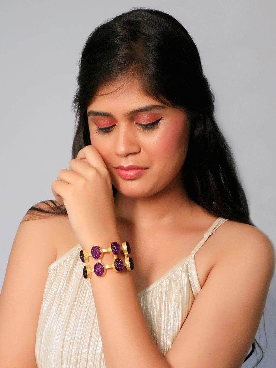 Ishhaara Alexandrite Hand Cuff Purple