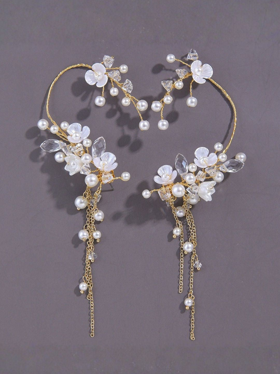 Ishhaara Amara Earrings