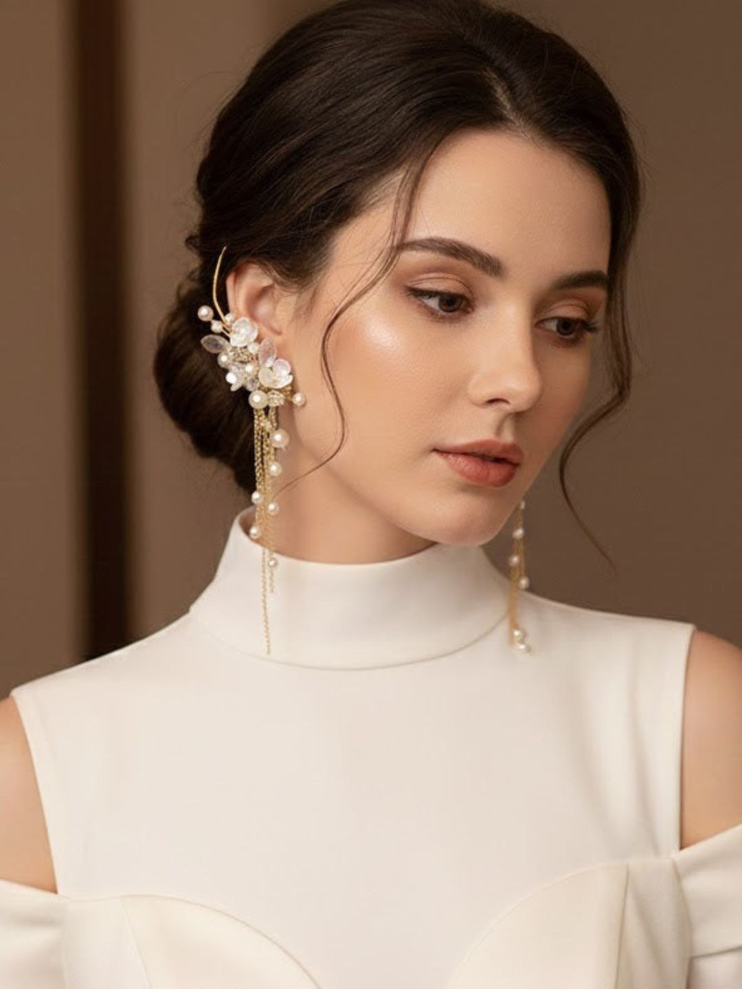 Ishhaara Amara Earrings