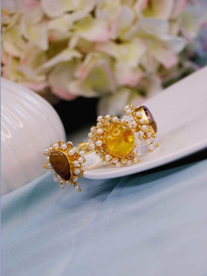Ishhaara Amber Hand Cuff Yellow