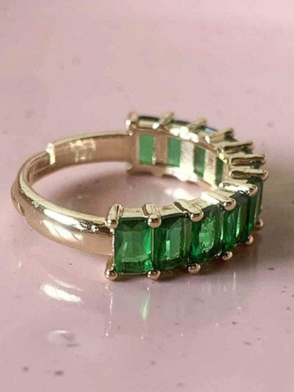 Ishhaara Amruta Subhash In Serenade Ring