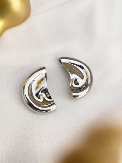 Ishhaara An Edge Above Ear Cuffs