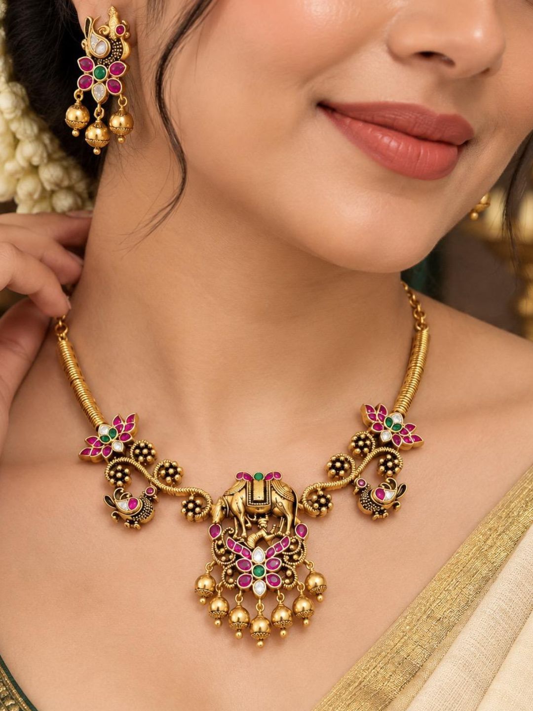 Ishhaara Antique Attigai Necklace
